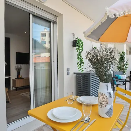 アパート Nocturnelle - Welkeys アンティーブ